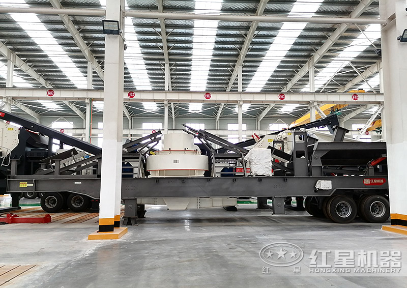 車載移動(dòng)制砂機(jī)，需要搭配半掛車頭